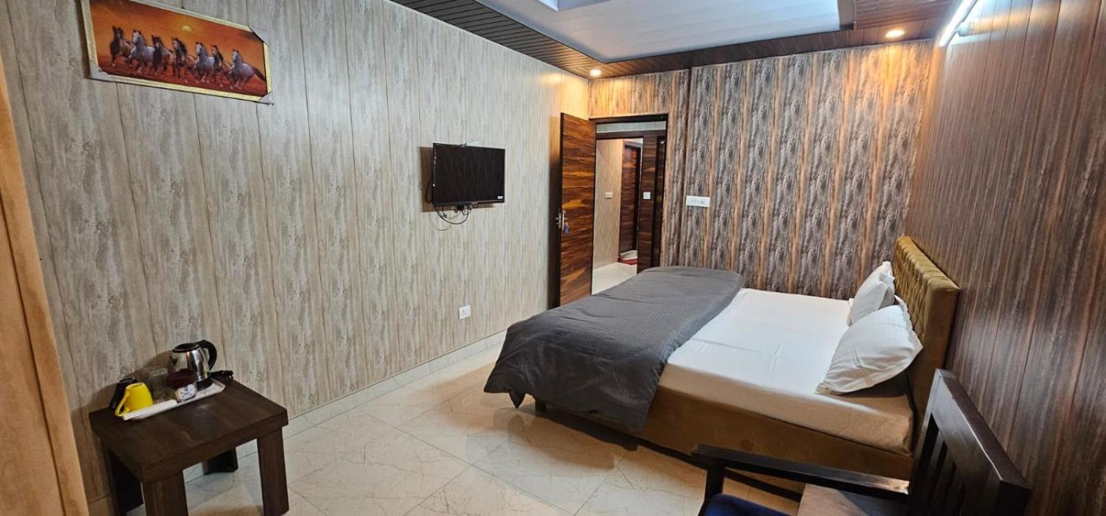Hotel Mussoorie Gold Mary Buitenkant foto